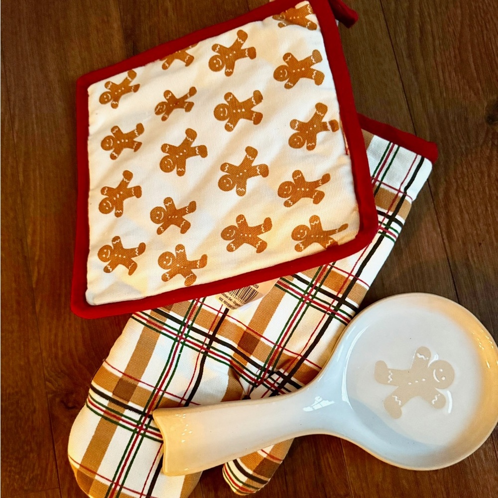 Primitives by Kathy Plaid Kitchen Accessory - Picture 3 of 7